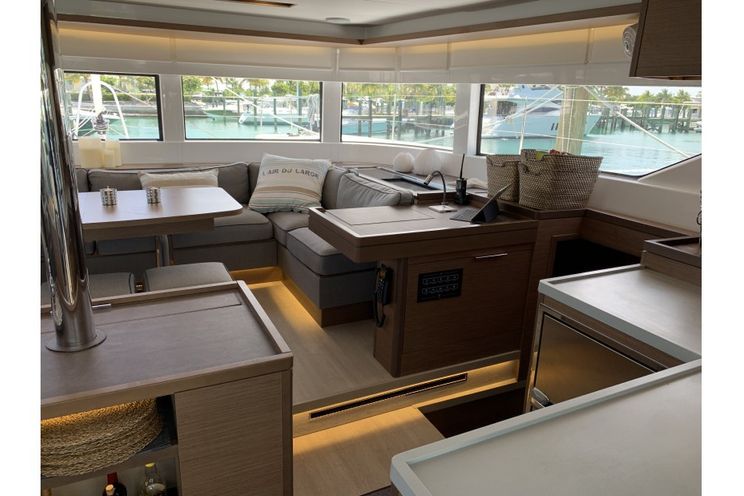 Charter Yacht Lagoon 50 - 2019 - 7 cabins(6 double 1 single)- Nassau