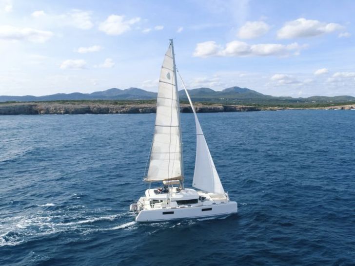 Lagoon 52F Sailing