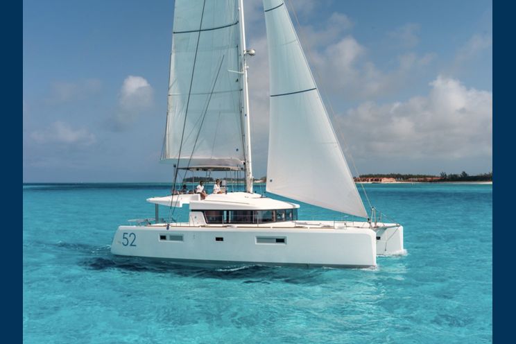 Charter Yacht Lagoon 52 F - 6 + 2 Cabins - 2019 - Nassau - Exumas - Bahamas