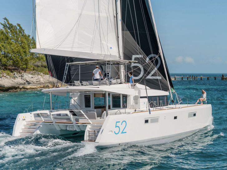 Lagoon 52F Lagoon 52F