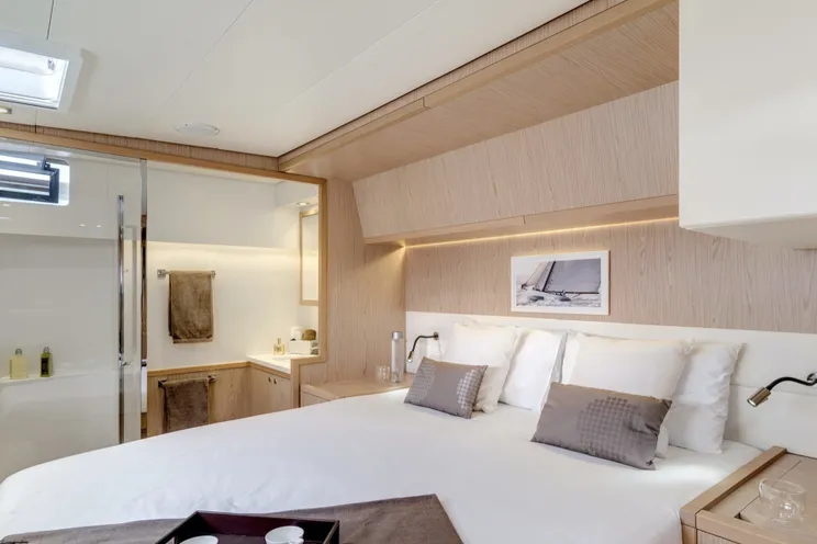 Charter Yacht Lagoon 52 F - 6 + 2 Cabins - 2019 - Nassau - Exumas - Bahamas