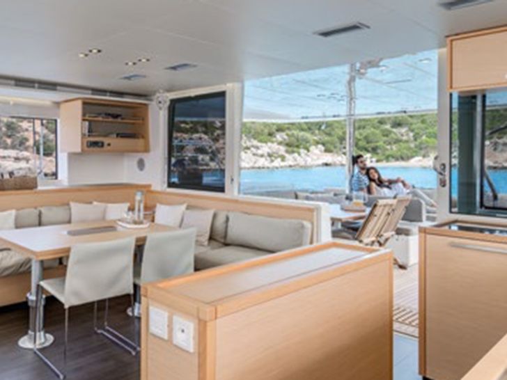 Lagoon 560 - Salon Lagoon 560 - Salon