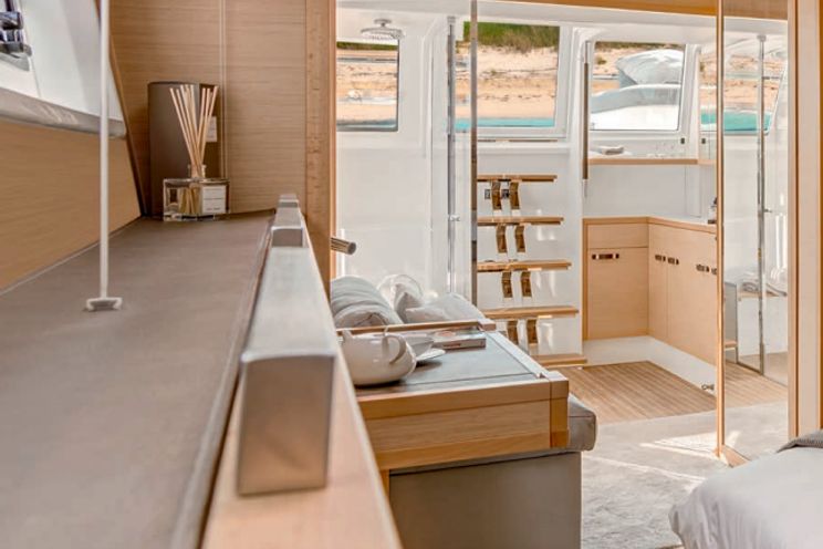 Charter Yacht ALLEGRA - Lagoon 630 - 5 Cabins - French Polynesia - Tahiti - Bora Bora - Raiatea - Huahine