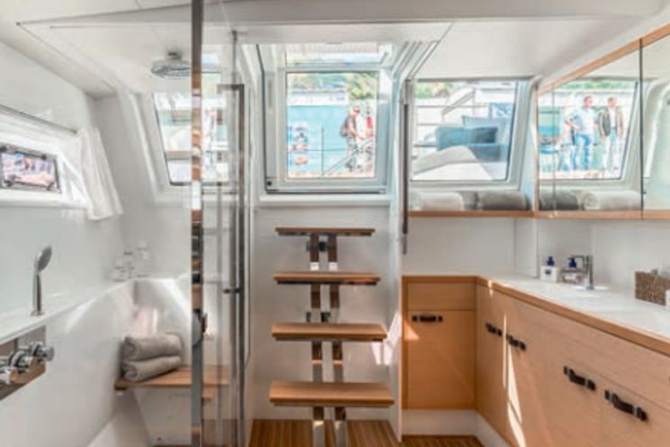 Charter Yacht ALLEGRA - Lagoon 630 - 5 Cabins - French Polynesia - Tahiti - Bora Bora - Raiatea - Huahine