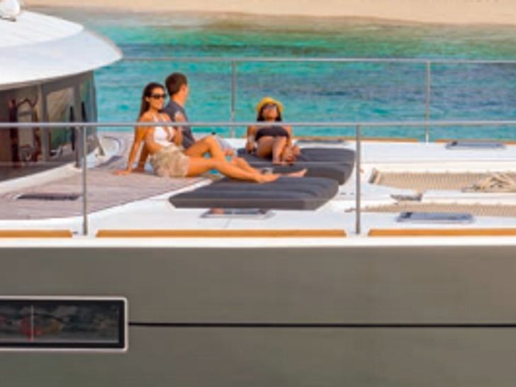 Lagoon 630 - Deck Lagoon 630 - Deck