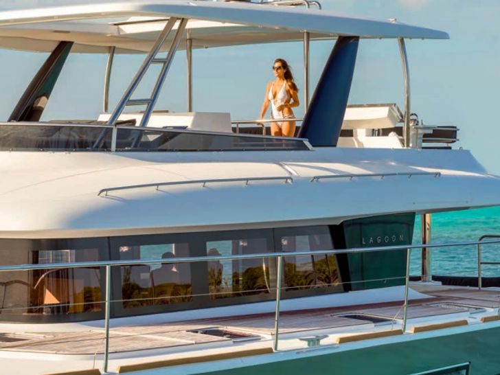 Lagoon 630 - Flybridge