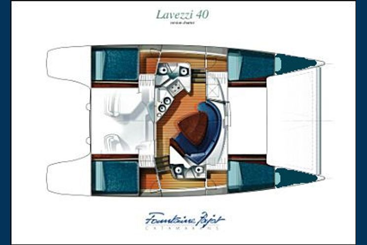 Charter Yacht Lavezzi 40 - 4 + 2 Cabins - Martinique