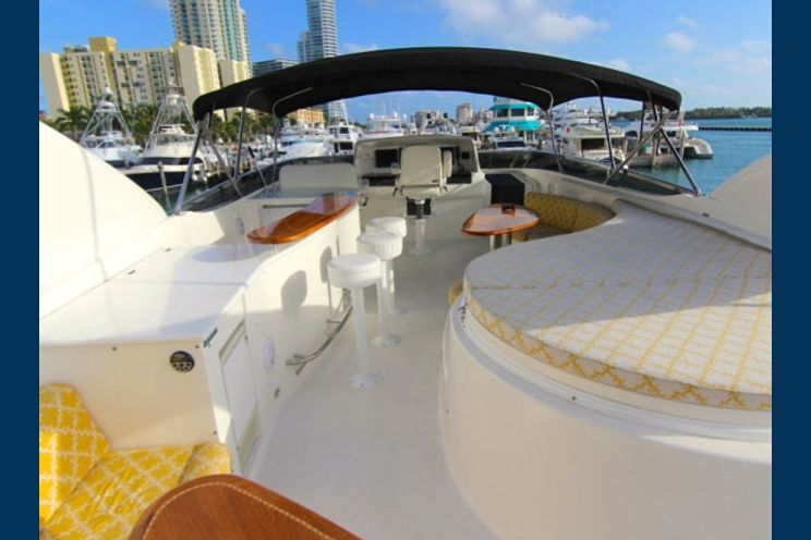 Charter Yacht Lazzara 84 - 5 Cabins - Miami Day Boat Rental - South Beach - Biscayne Bay Miami - Miami - Florida
