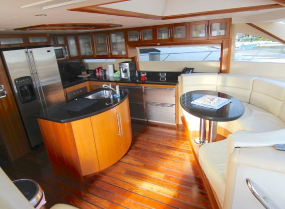 Charter Yacht Lazzara 84 - 5 Cabins - Miami Day Boat Rental - South Beach - Biscayne Bay Miami - Miami - Florida
