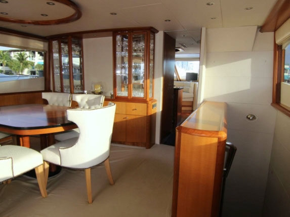 Charter Yacht Lazzara 84 - 5 Cabins - Miami Day Boat Rental - South Beach - Biscayne Bay Miami - Miami - Florida