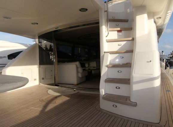 Charter Yacht Lazzara 84 - 5 Cabins - Miami Day Boat Rental - South Beach - Biscayne Bay Miami - Miami - Florida