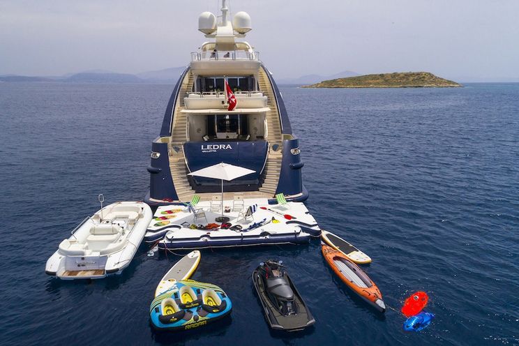 Charter Yacht LEDRA - ISA 155 - 6 Cabins - Athens - Mykonos - Santorini - Naxos