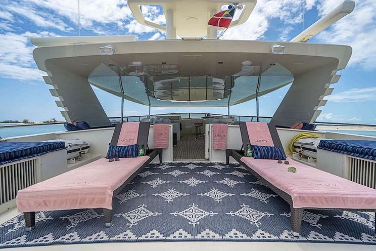 Charter Yacht LEGACY - Broward 118 - 4 Cabins - Florida - Nassau - Bahamas