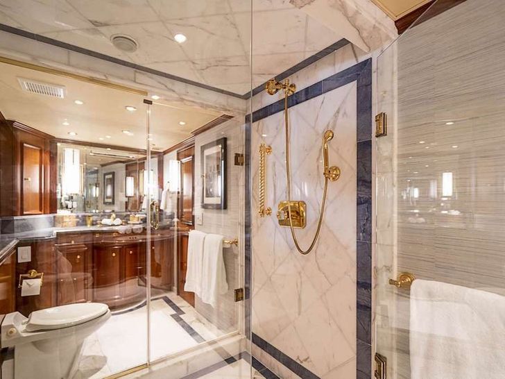 LEGACY Motor Yacht Master Bath LEGACY Motor Yacht Master Bath