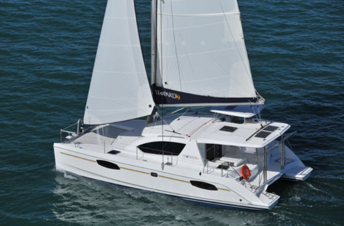 Charter Yacht Leopard 39 - 4 Cabins - Antigua