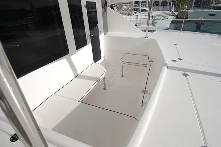 Charter Yacht Leopard 44 - 3 + 1 Cabins - Tortola - BVI