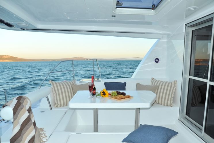 Charter Yacht Leopard 44 - 6 Cabins - Salerno - Tropea - Procida