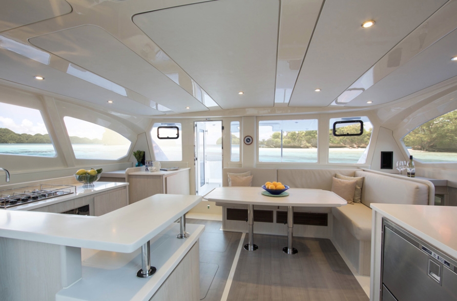 Charter Yacht Leopard 44 - 6 Cabins - Salerno - Tropea - Procida