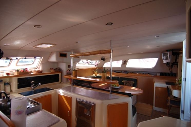 Charter Yacht Leopard 45 - 3 Cabins - Pearl Islands - Panama