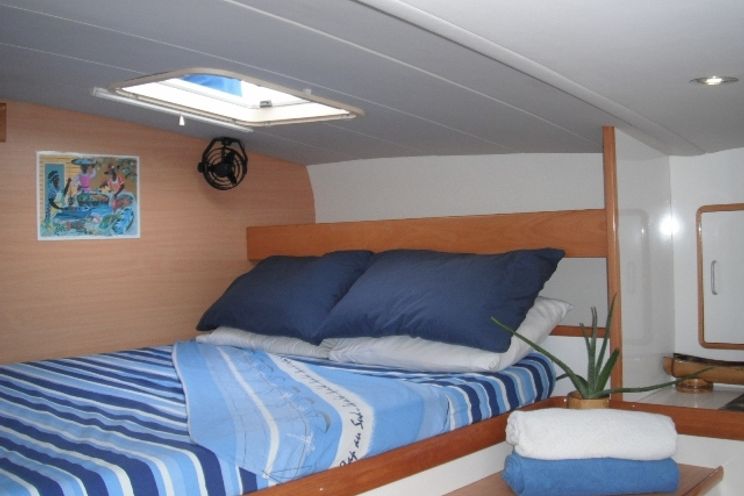 Charter Yacht Leopard 45 - 3 Cabins - Pearl Islands - Panama