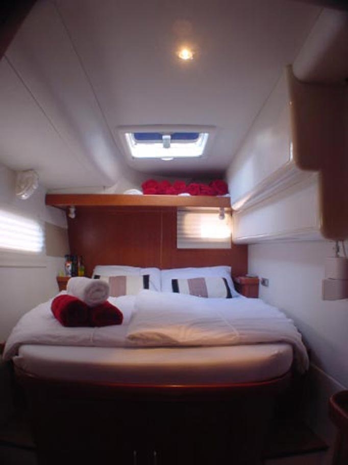 Charter Yacht Leopard 46 - 3 + 1 Cabins - Tortola,BVI