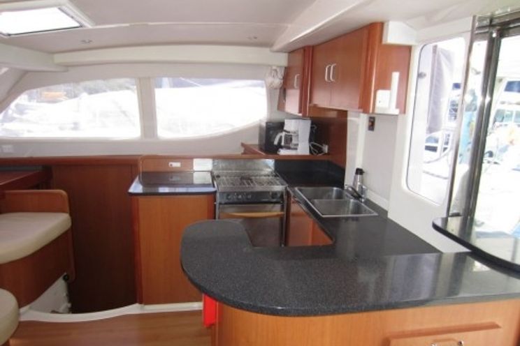 Charter Yacht Leopard 46 - 4 + 1 Cabins - Grenada