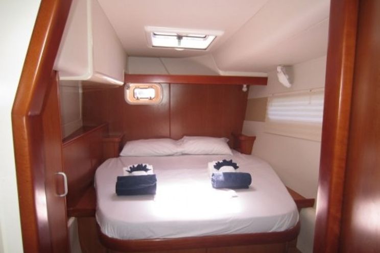 Charter Yacht Leopard 46 - 4 + 1 Cabins - St Vincent - Grenada - The Grenadines
