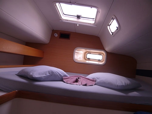 Charter Yacht Leopard 4700 - 4 Cabins - Grenada