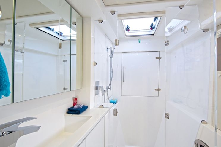 Charter Yacht Leopard 43 PC - Day Charter 15 Guests - 3 Cabins Liveaboard - Phuket,Thailand