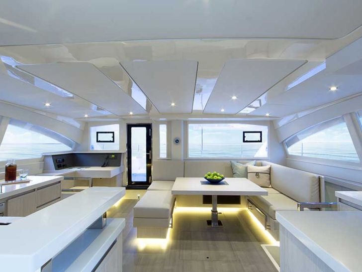 Leopard 51 PC - Salon Leopard 51 PC - Salon