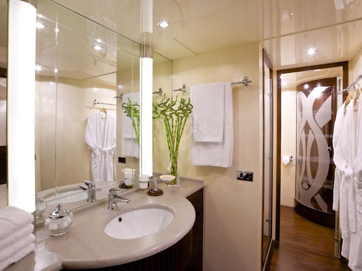LET IT BE - Ensuite LET IT BE - Ensuite