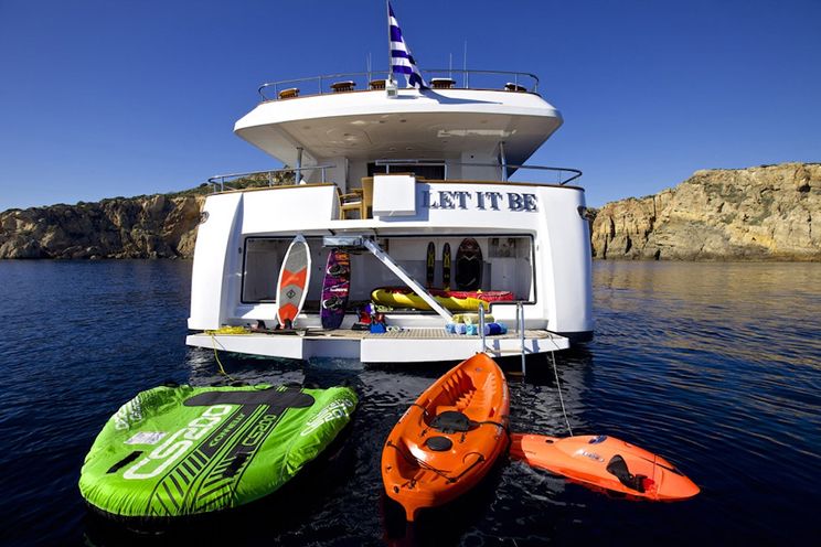 Charter Yacht LET IT BE - Tecnomarine 37m - 5 Cabins - Athens - Kos - Mykonos - Santorini - Lefkas