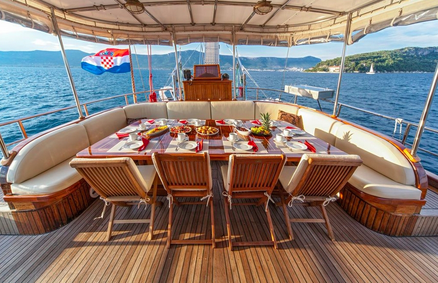 Charter Yacht LIBRA - 28m Gulet Motor Sailor - 6 Cabins - Split - Kastela - Trogir
