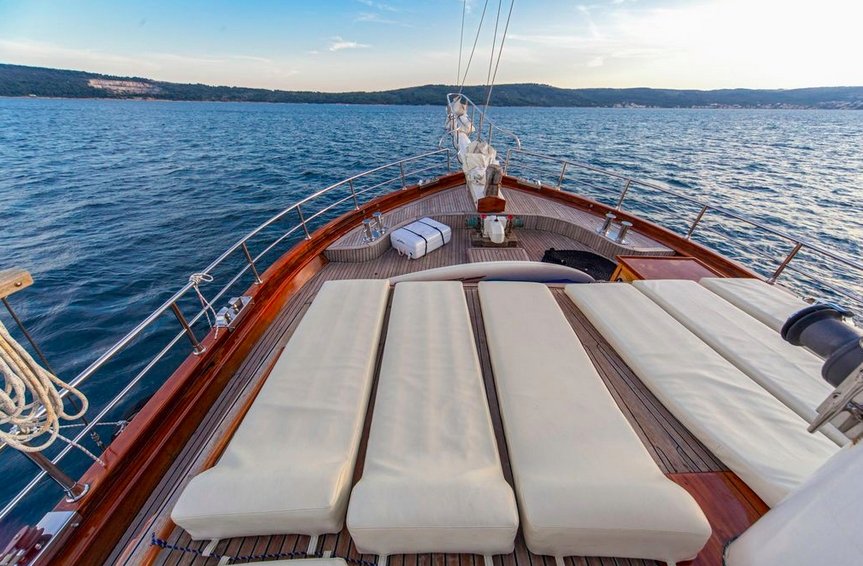 Charter Yacht LIBRA - 28m Gulet Motor Sailor - 6 Cabins - Split - Kastela - Trogir