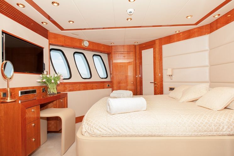 Charter Yacht IRA - Sunseeker 34m - 5 Cabins - Dubrovnik - Split - Hvar - Croatia