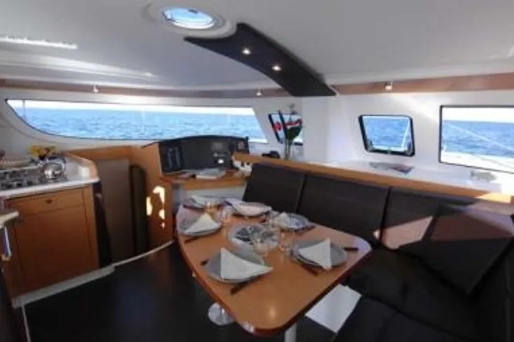 Charter Yacht LIPARI 41 - 4 Cabins - Corsica Propriano
