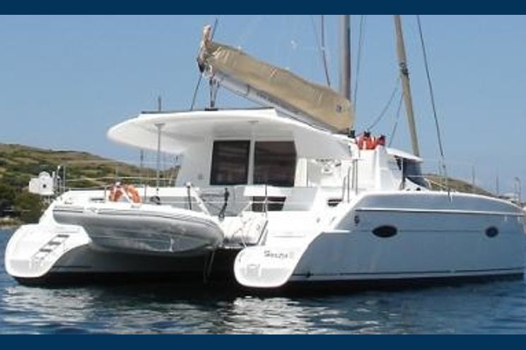 Charter Yacht LIPARI 41 - 4 Cabins - Corsica Propriano