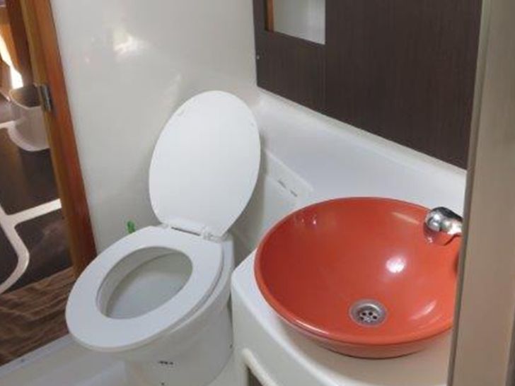 Lipari 41 - Bathroom - Real Photo Lipari 41 - Bathroom - Real Photo