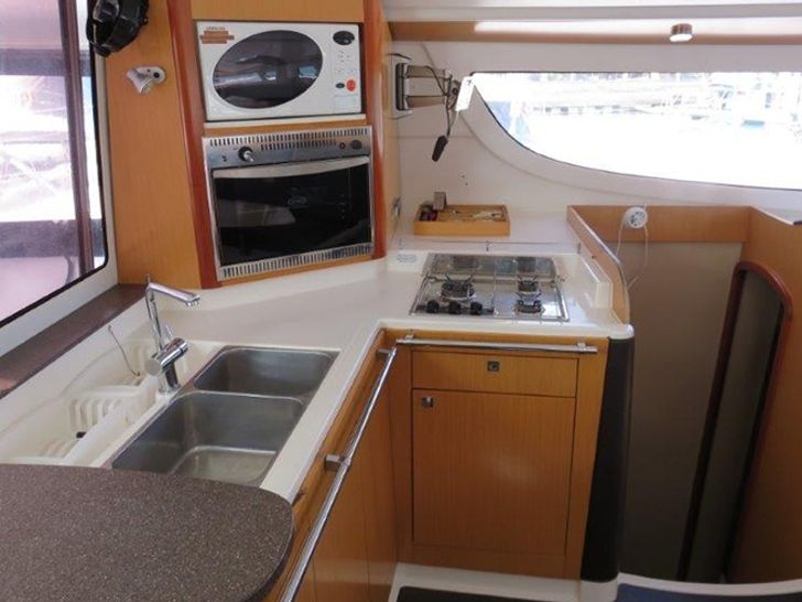 Lipari 41 - Galley - Real Photo Lipari 41 - Galley - Real Photo