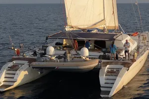 LONESTAR - Custom 85 Catamaran - 6 Cabins - Seychelles LONESTAR - Custom 85 Catamaran - 6 Cabins - Seychelles