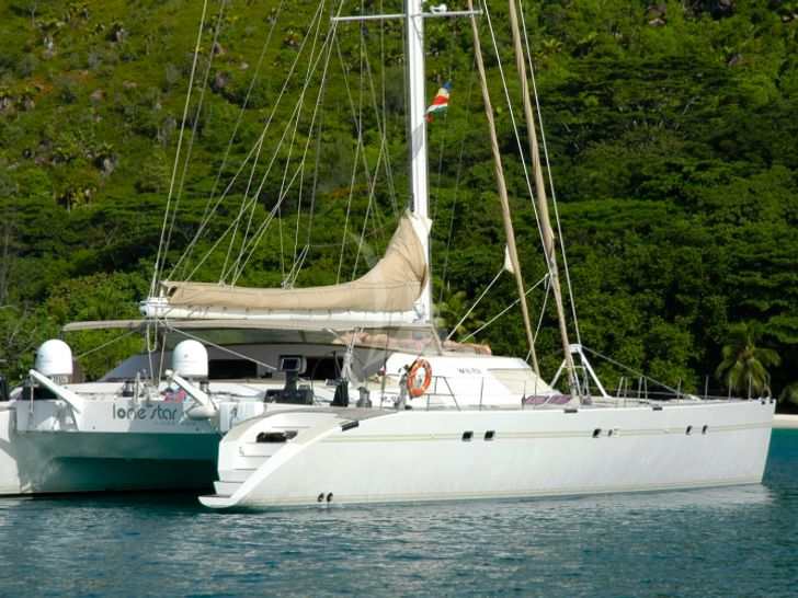 LONESTAR - Sailing LONESTAR - Sailing