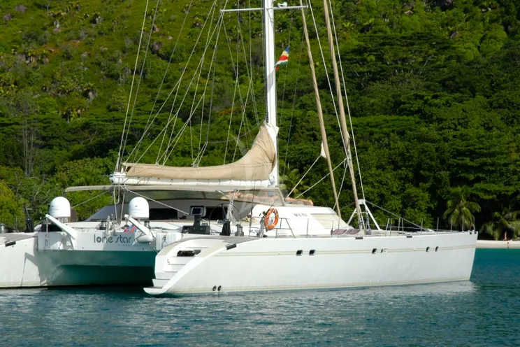Charter Yacht LONESTAR - Custom 85 Catamaran - 6 Cabins - Seychelles