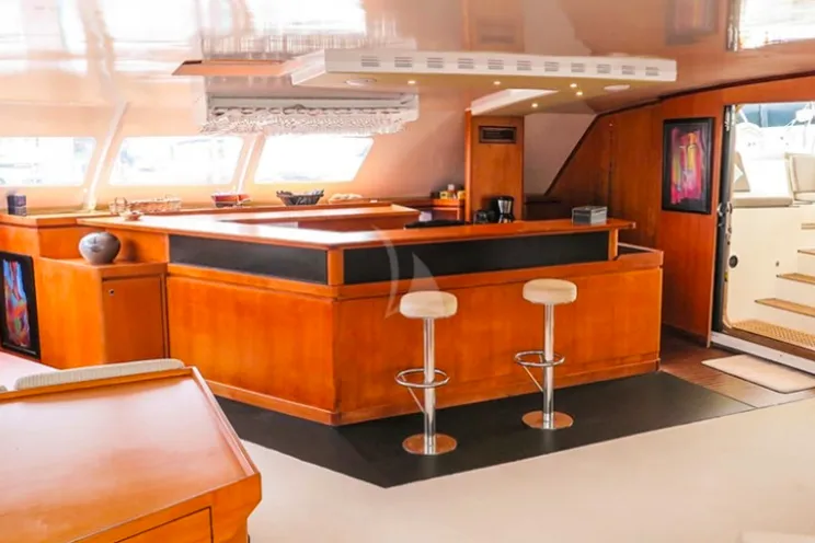 Charter Yacht LONESTAR - Custom 85 Catamaran - 6 Cabins - Seychelles