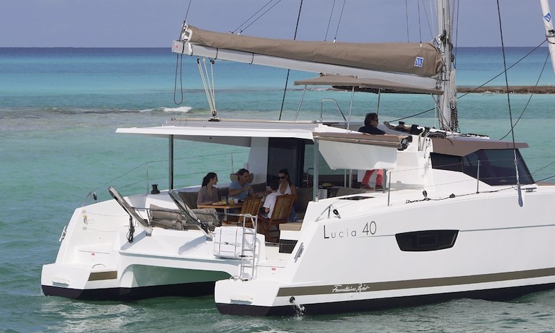 Charter Yacht Lucia 40 - 2019 - 4 cabins(4 double)- USVI - BVI
