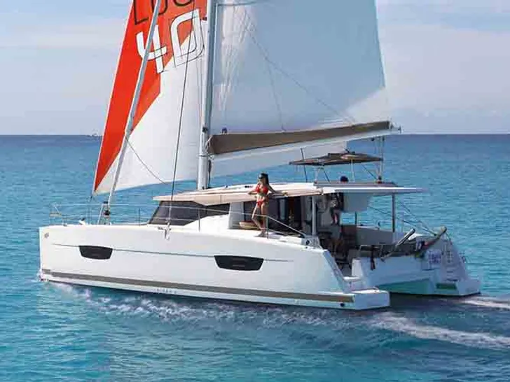 Lucia 40 - Sailing