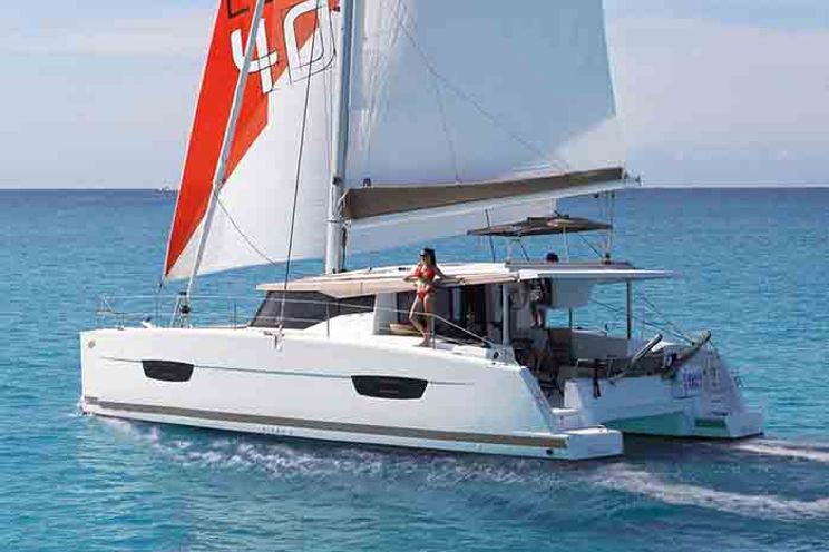 Charter Yacht Lucia 40 Grande Croisiere - 4 Cabins - Tahiti,Bora Bora,South Pacific