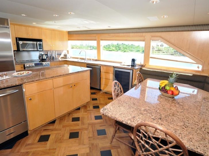 LUCKY STARS - Broward 108 LUCKY STARS - Broward 108