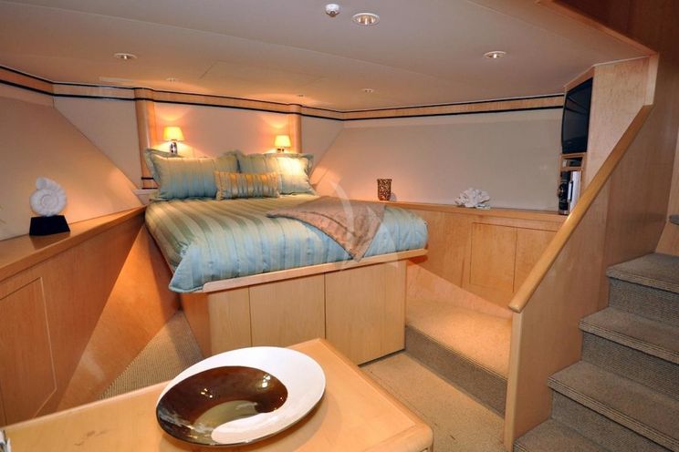 Charter Yacht LUCKY STARS - Broward 108 - 4 Cabins - Boca Raton - Florida