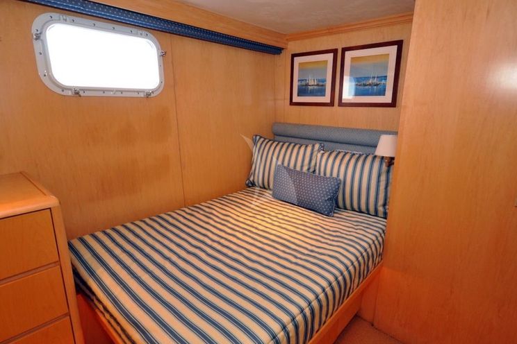 Charter Yacht LUCKY STARS - Broward 108 - 4 Cabins - Boca Raton - Florida