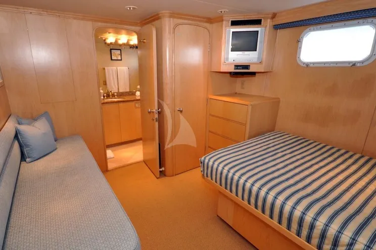 Charter Yacht LUCKY STARS - Broward 108 - 4 Cabins - Boca Raton - Florida